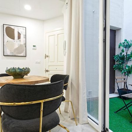 Genteel Home Feria Севилья Экстерьер фото