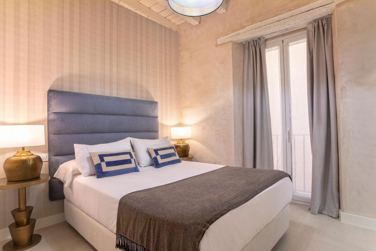 Genteel Home Feria Севилья Экстерьер фото