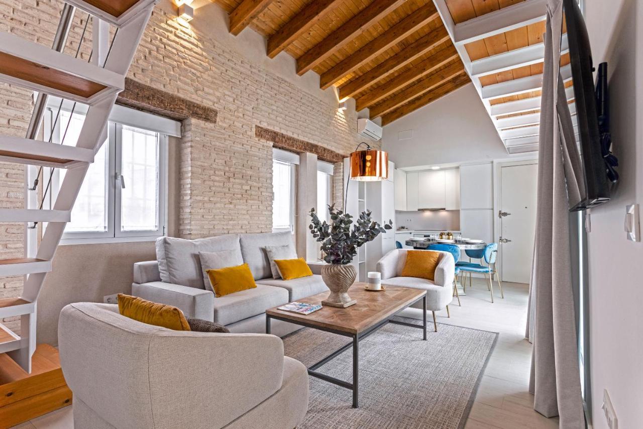Genteel Home Feria Севилья Экстерьер фото