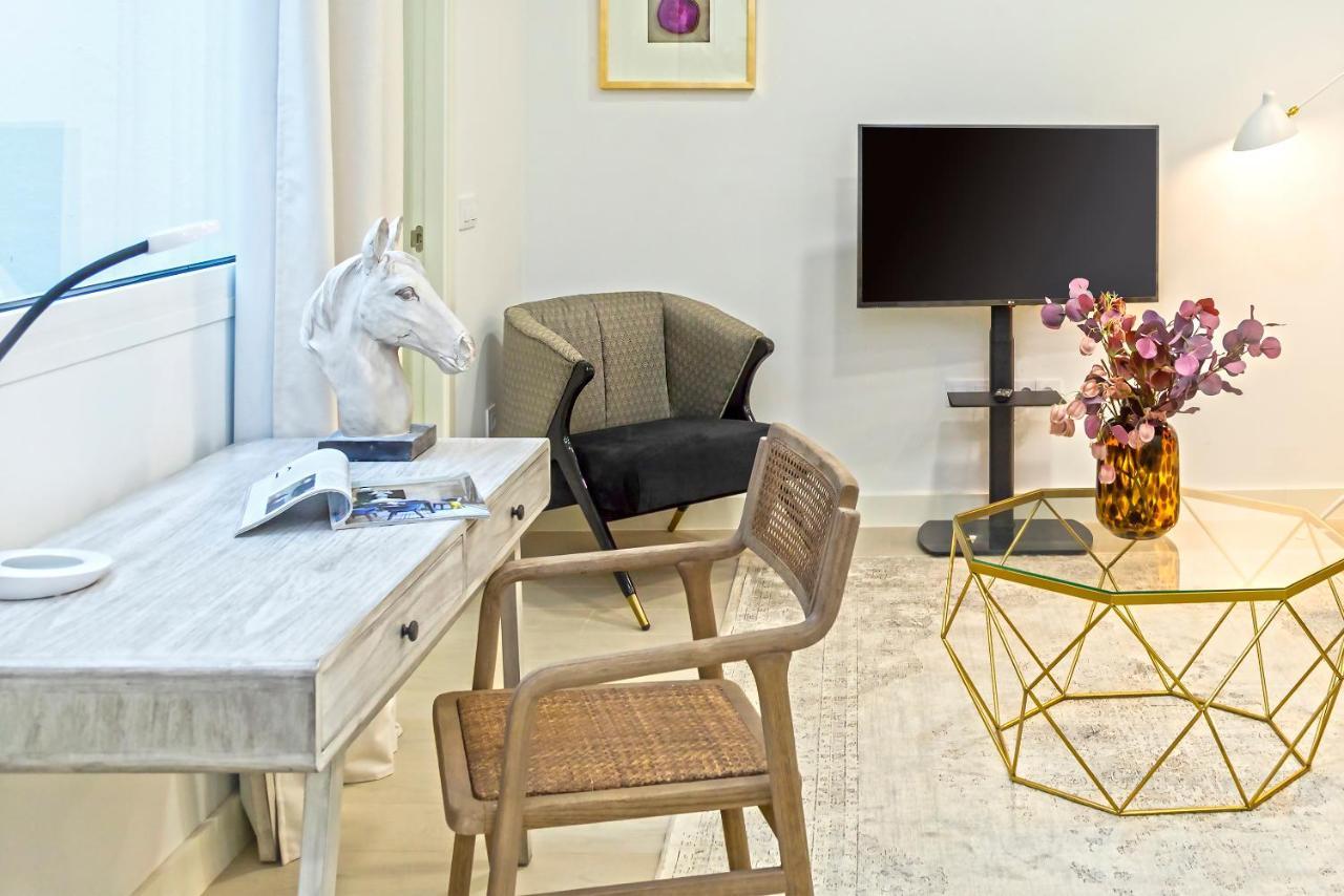 Genteel Home Feria Севилья Экстерьер фото