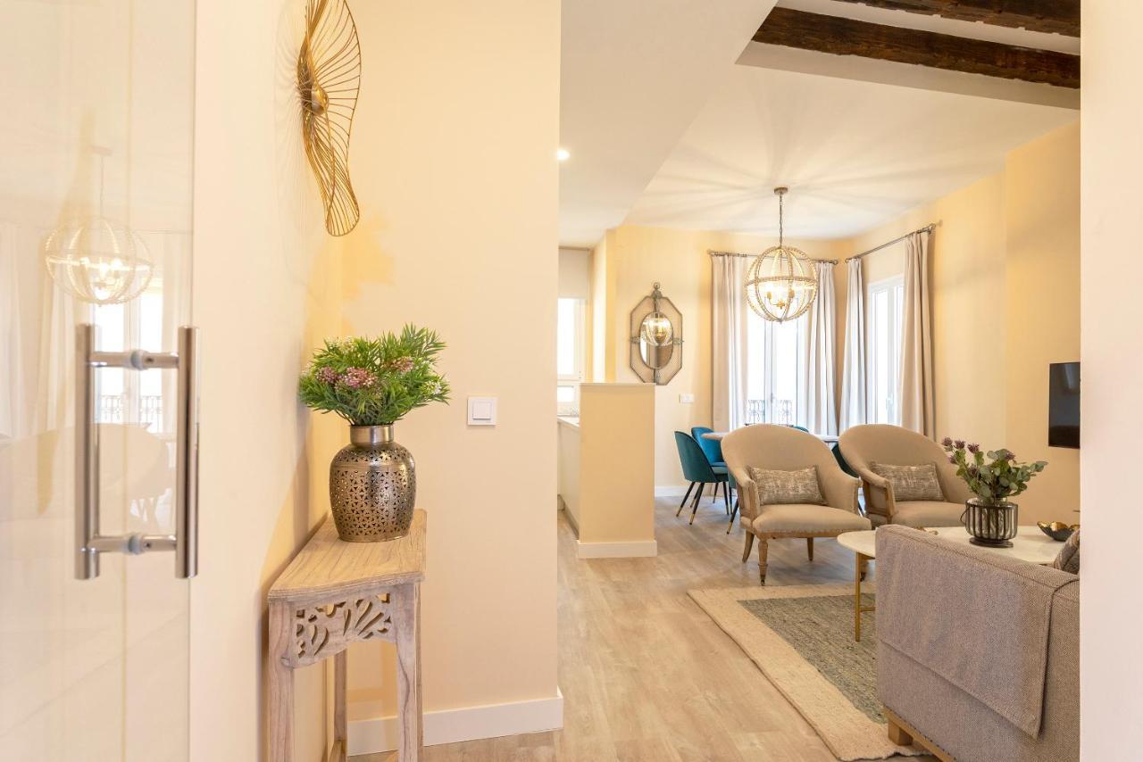 Genteel Home Feria Севилья Экстерьер фото