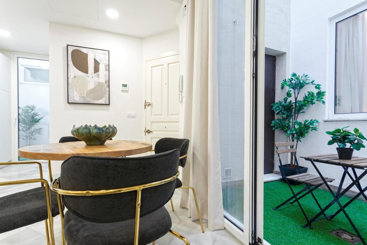 Genteel Home Feria Севилья Экстерьер фото