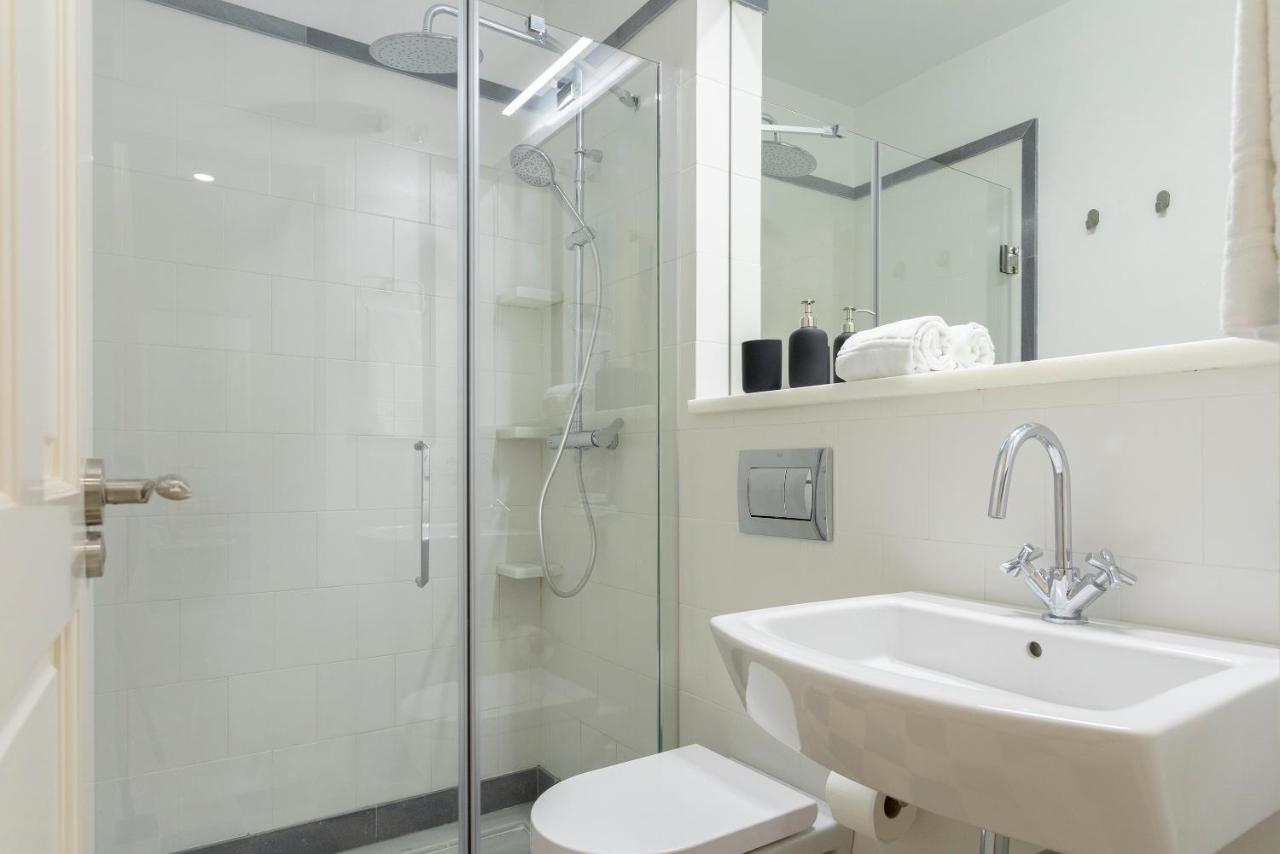 Genteel Home Feria Севилья Экстерьер фото