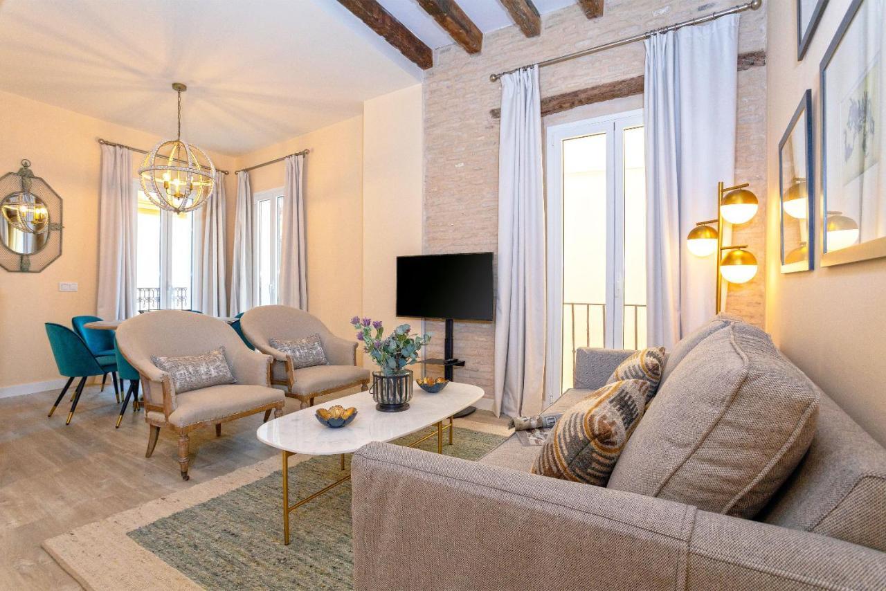 Genteel Home Feria Севилья Экстерьер фото